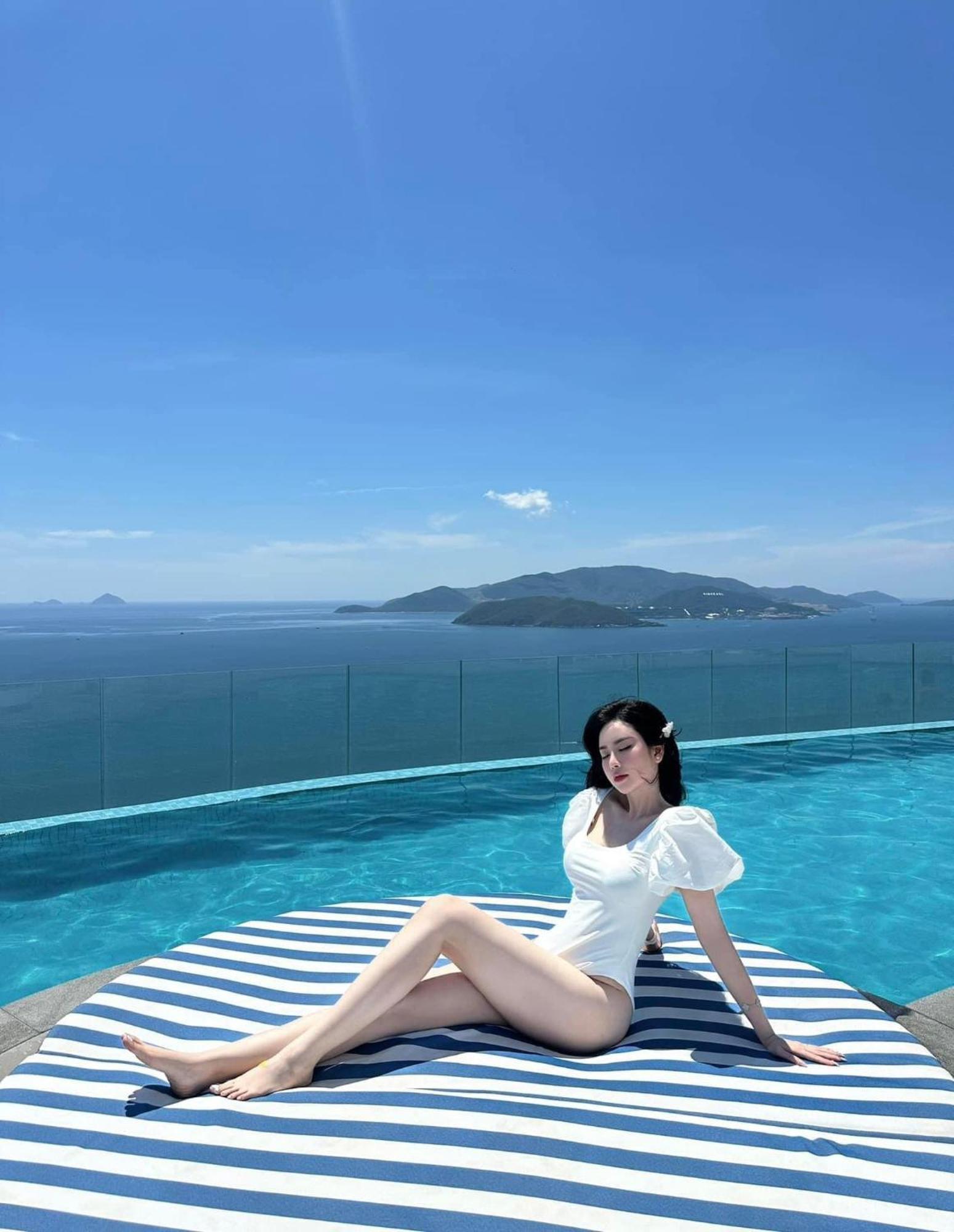 Panorama Autumn Leaves Nha Trang Beach Exterior foto